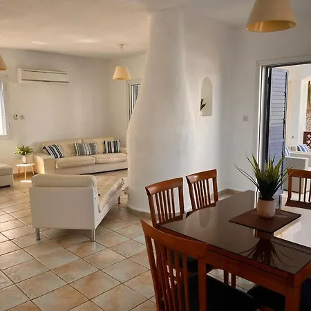 Sky Villa Pafos